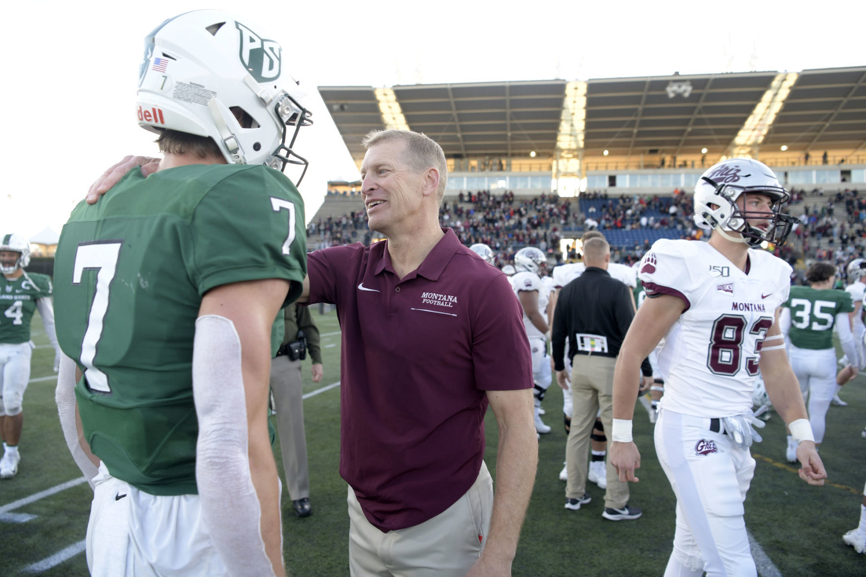 Montana beats Portland State-09-tm .JPG